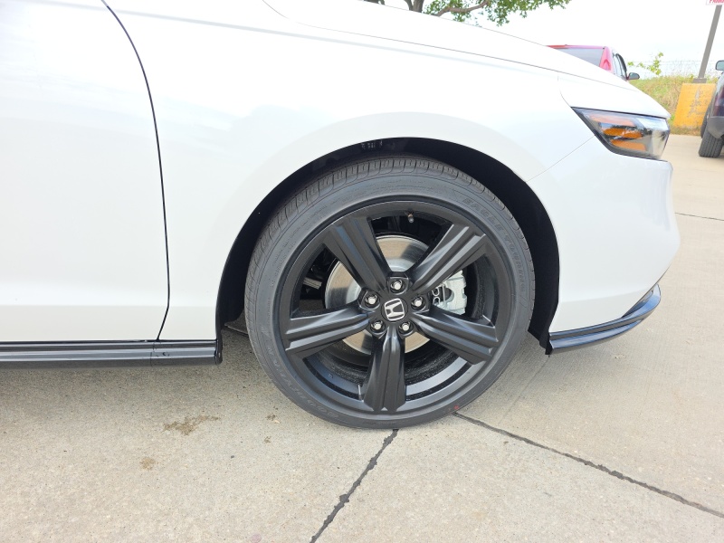 2025 Honda Accord Hybrid