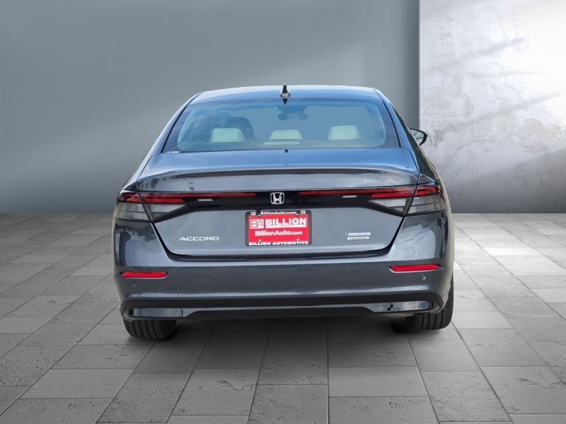 2025 Honda Accord Hybrid