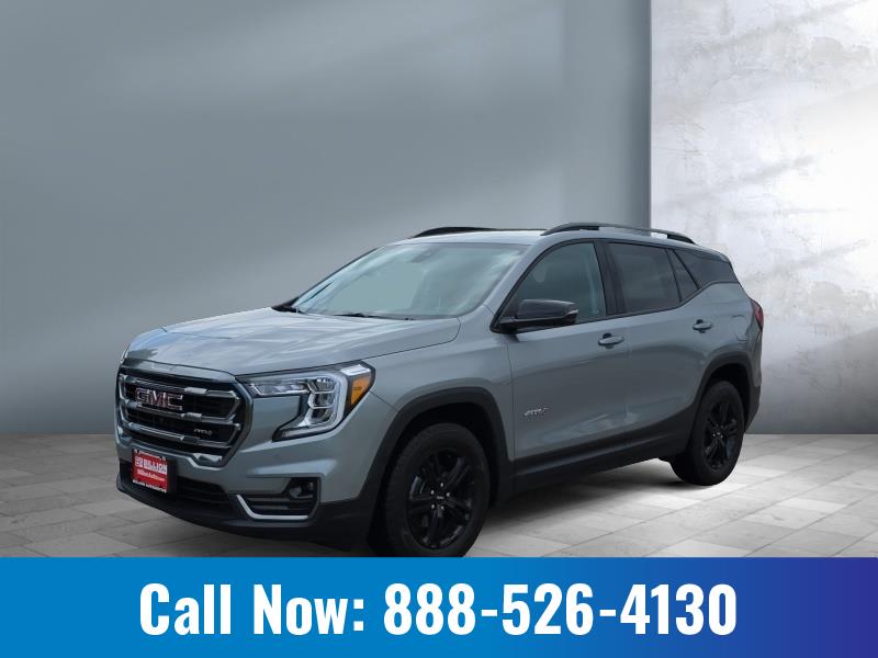 Used 2024 GMC Terrain AT4 Crossovers