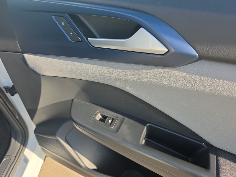 2023 Volkswagen Taos