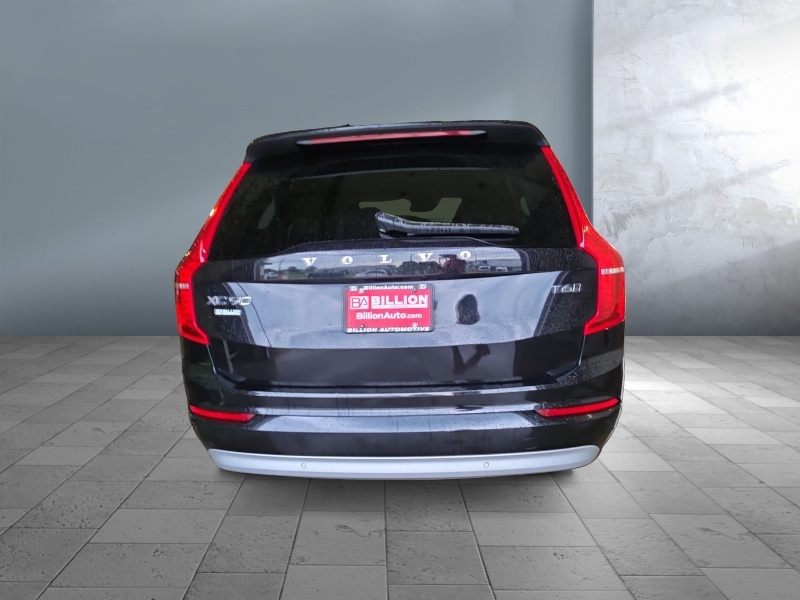 2022 Volvo XC90
