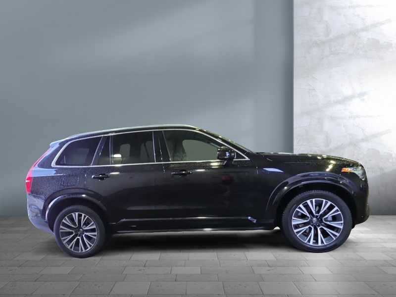 2022 Volvo XC90
