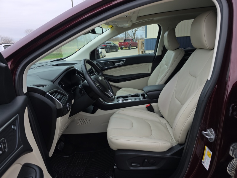 2022 Ford Edge