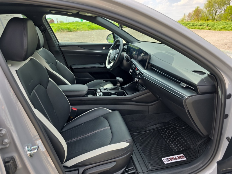 2025 Kia K5
