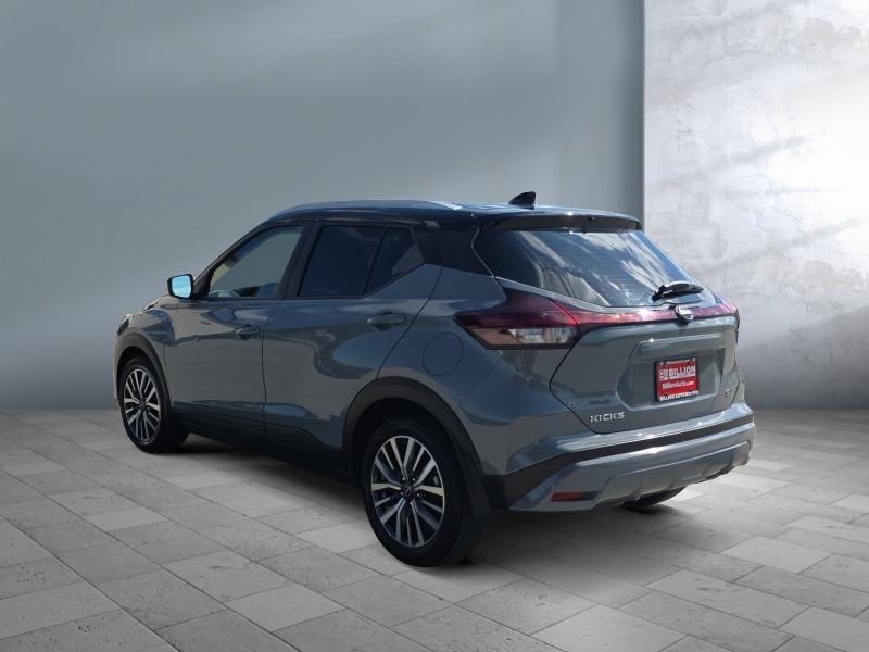 2023 Nissan Kicks