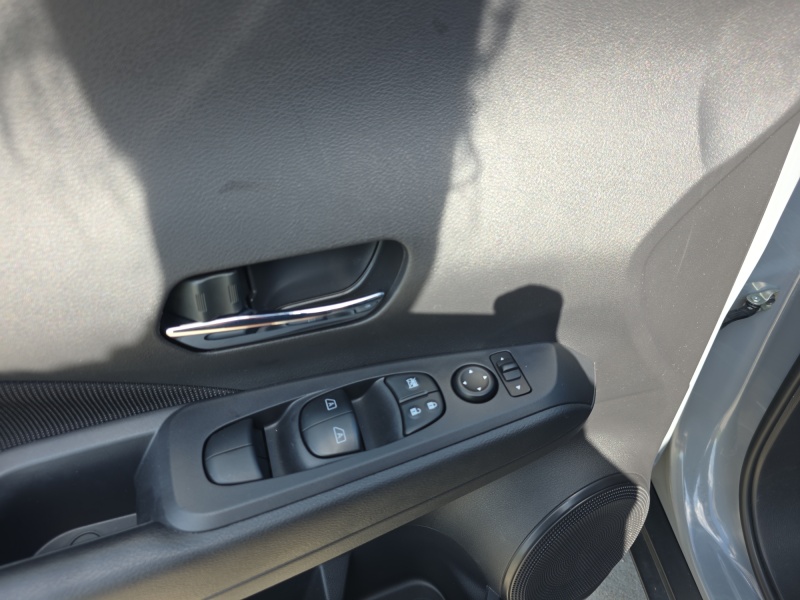 2023 Nissan Kicks