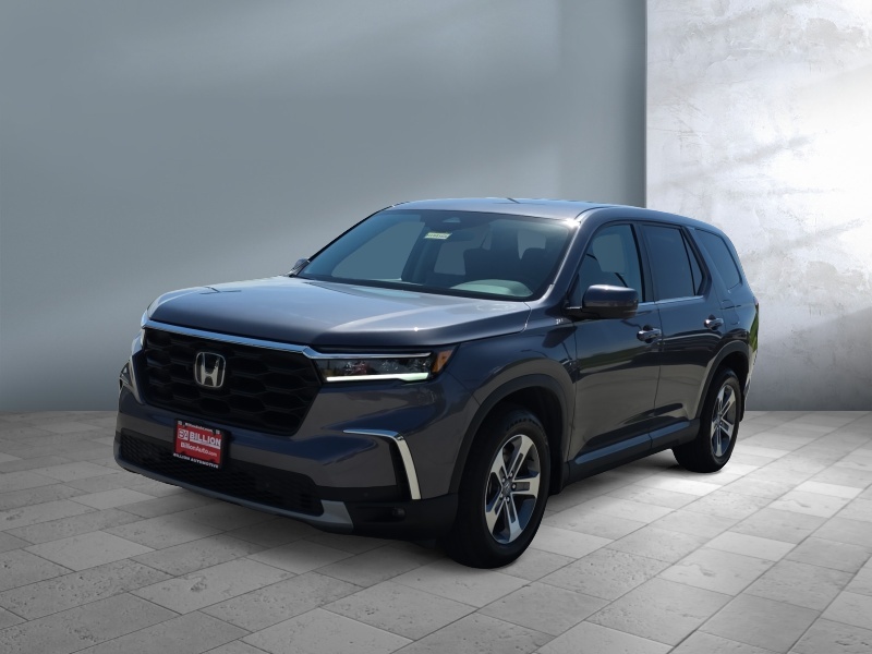 Used 2024 Honda Pilot EX-L 8 Passenger SUVs