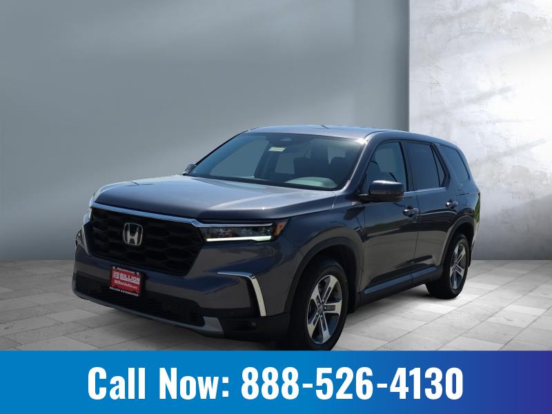 Used 2024 Honda Pilot EX-L 8 Passenger SUVs