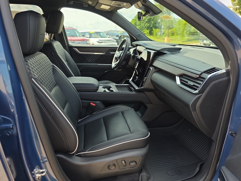 2025 GMC Acadia