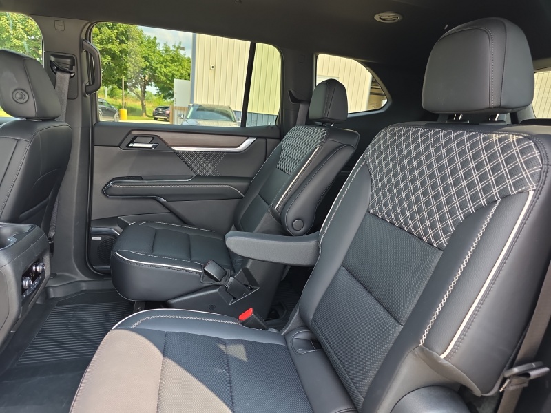 2025 GMC Acadia