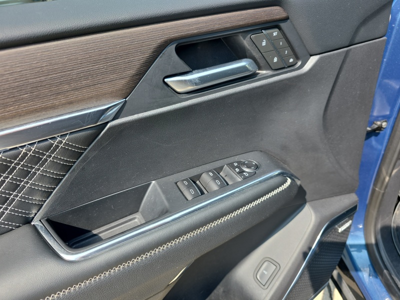 2025 GMC Acadia