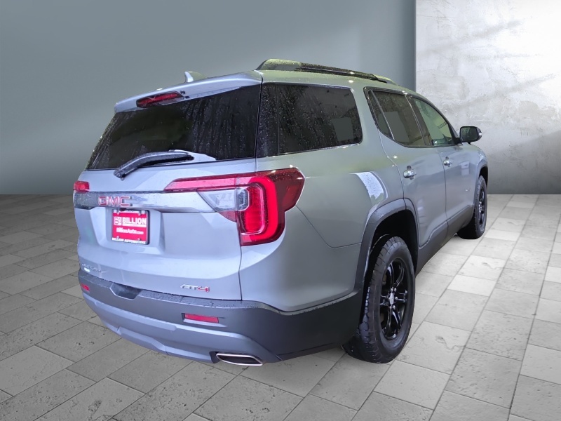 2023 GMC Acadia