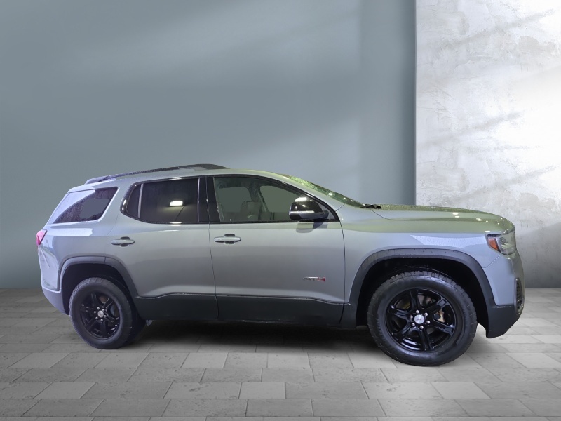 2023 GMC Acadia
