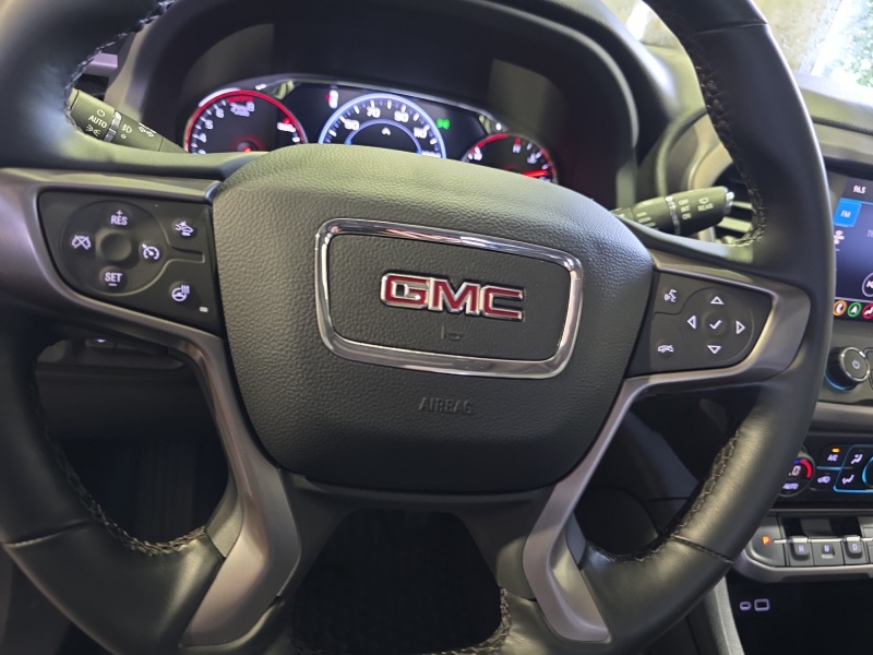 2023 GMC Acadia