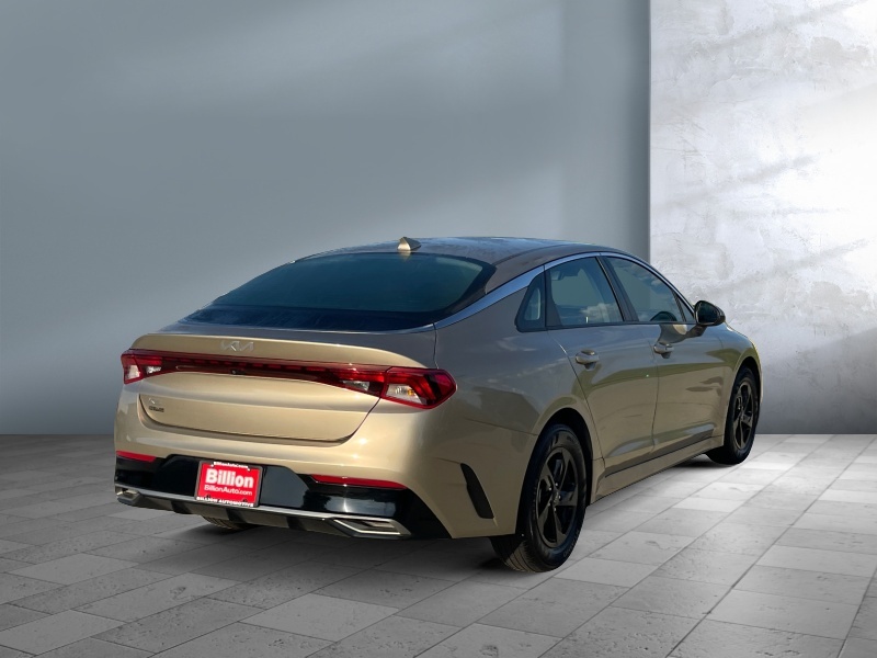 2022 Kia K5