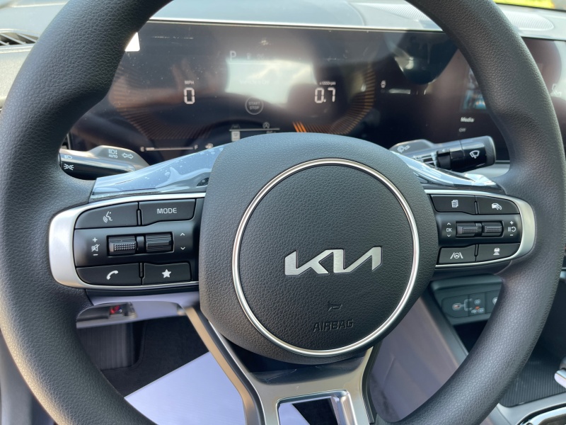 2025 Kia K5