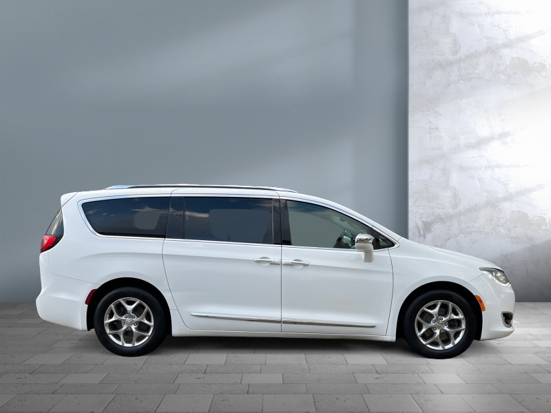 2018 Chrysler Pacifica