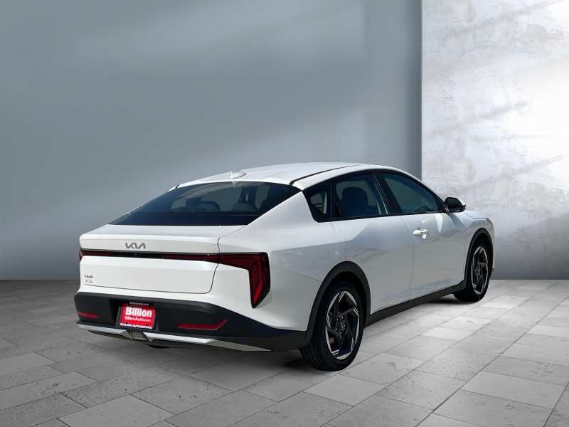 2025 Kia K4