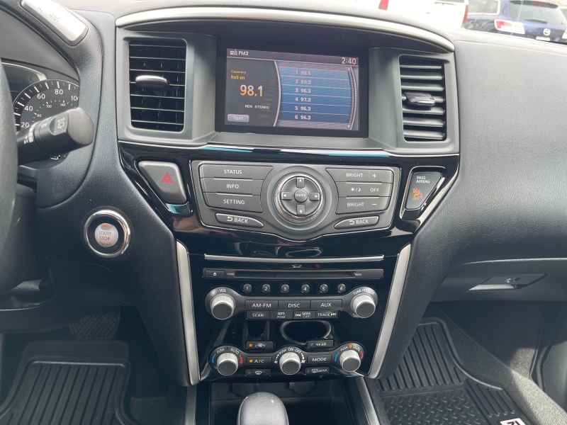 2016 Nissan Pathfinder