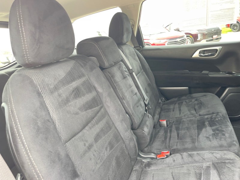 2016 Nissan Pathfinder