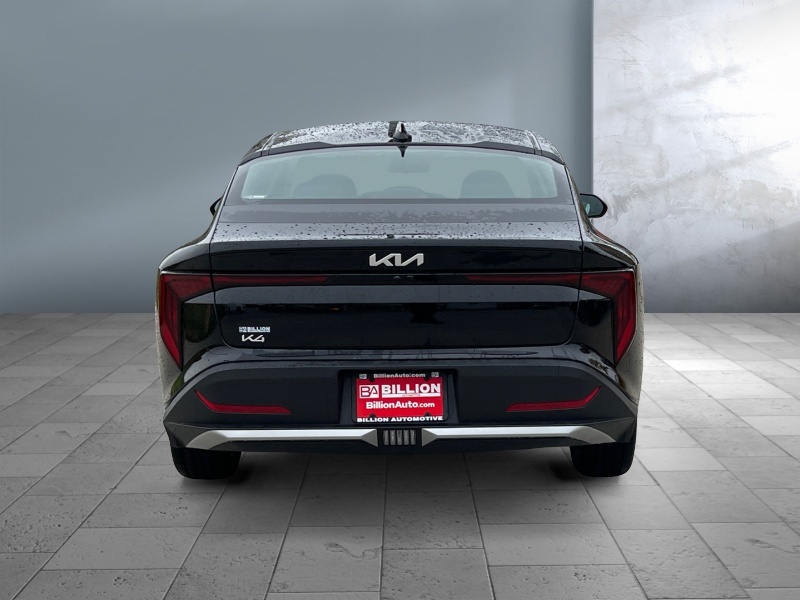 2025 Kia K4