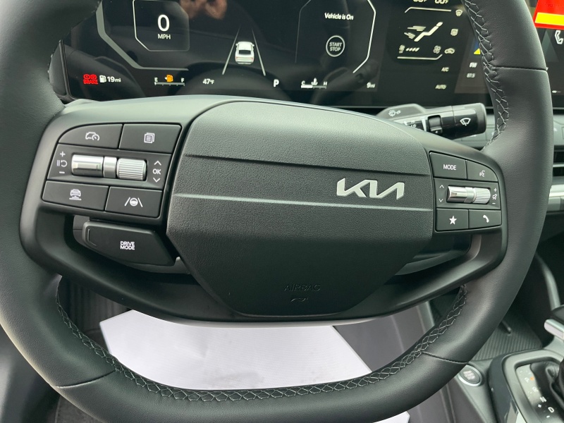 2025 Kia K4