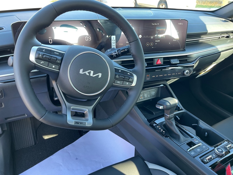 2025 Kia K5