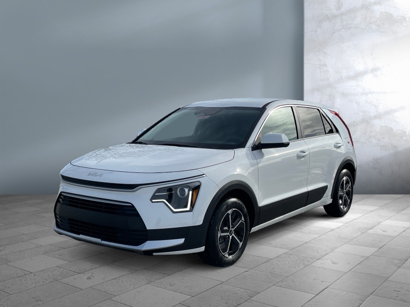 New 2025 Kia Niro LX Crossover