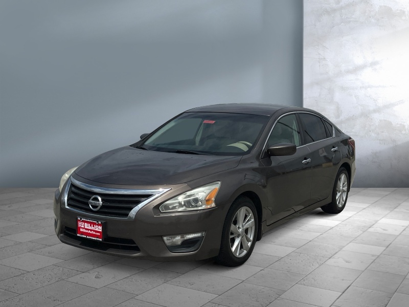 Used 2013 Nissan Altima SV Cars