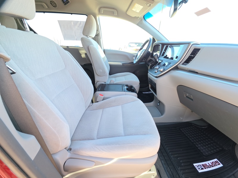 2016 Toyota Sienna
