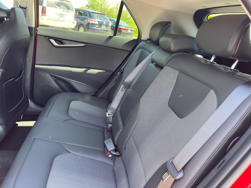 2025 Kia Niro