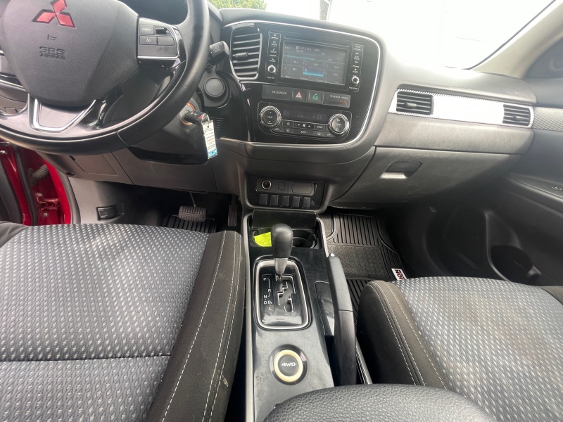 2017 Mitsubishi Outlander
