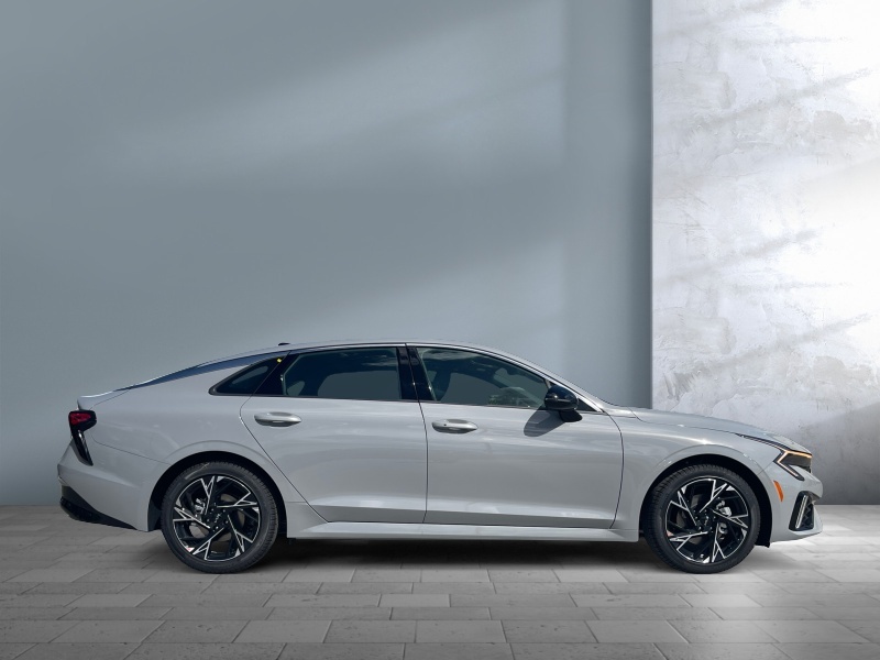 2025 Kia K5