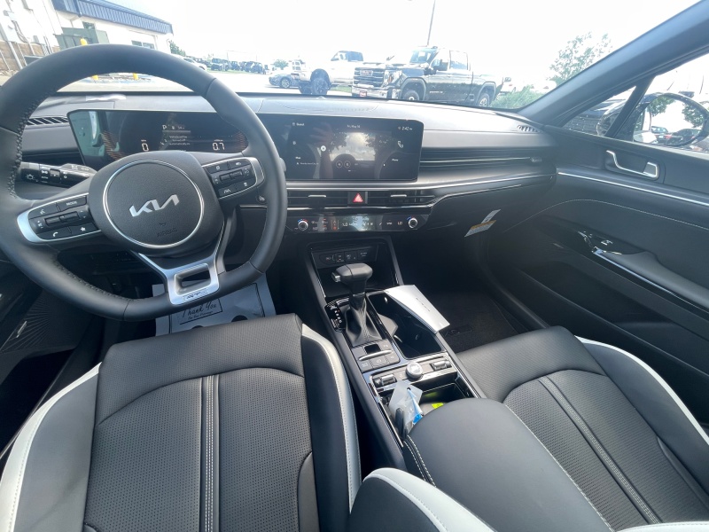 2025 Kia K5