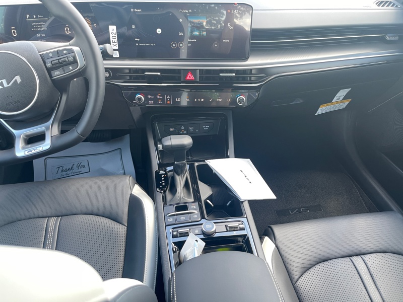 2025 Kia K5