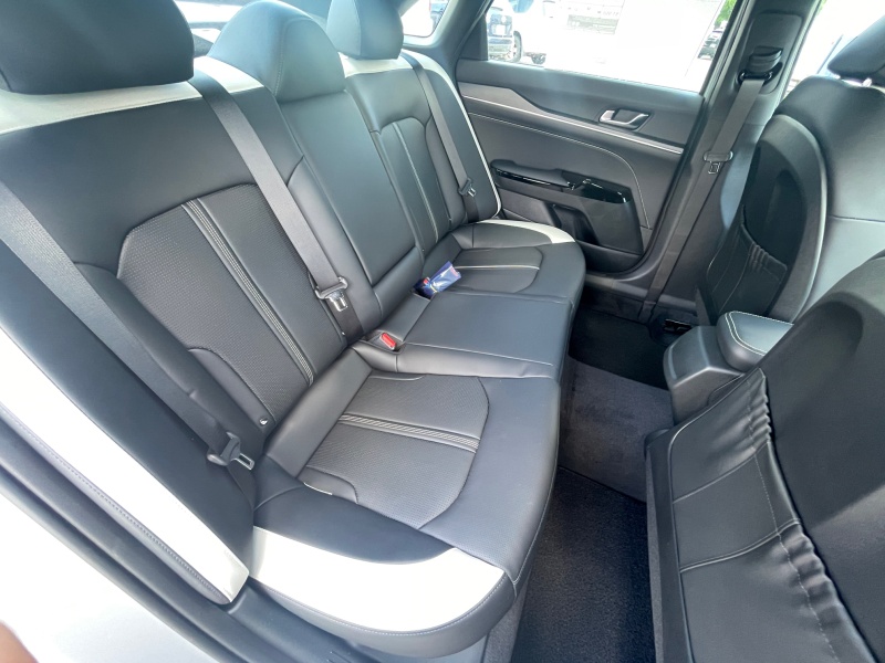 2025 Kia K5