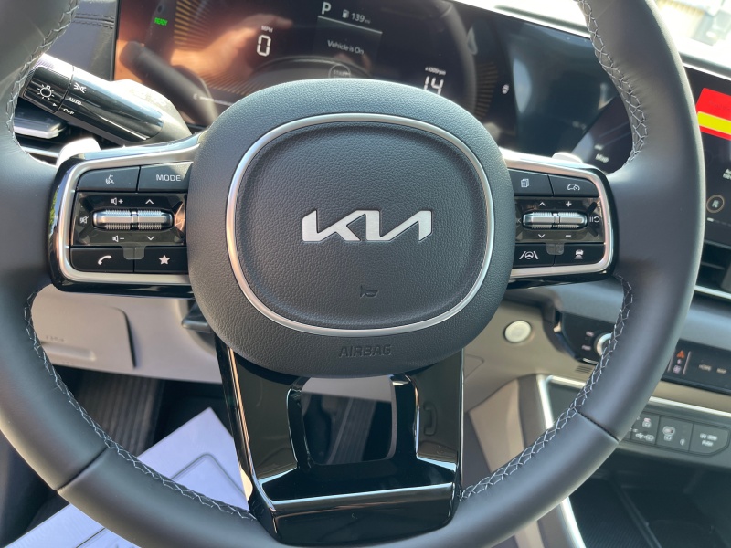 2025 Kia Carnival Hybrid