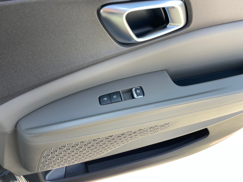 2025 Kia Carnival Hybrid