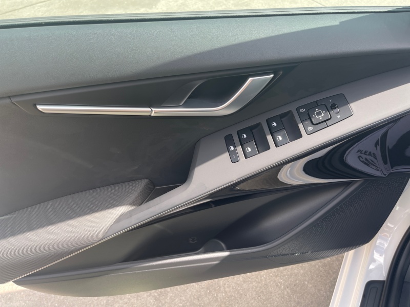 2025 Kia Niro