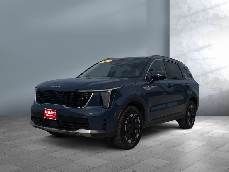 Used 2025 Kia Sorento S SUVs