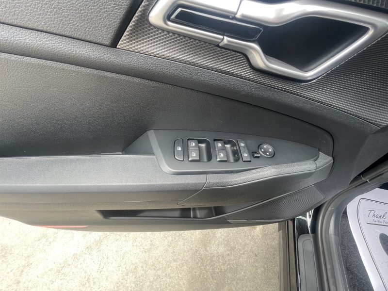 2025 Kia Sportage Hybrid