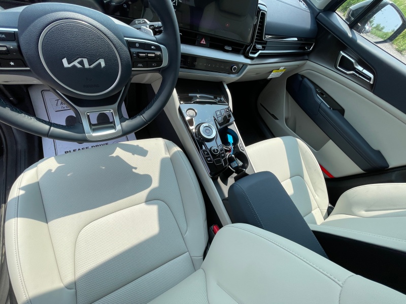 2025 Kia Sportage Hybrid