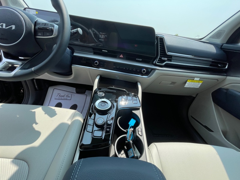 2025 Kia Sportage Hybrid