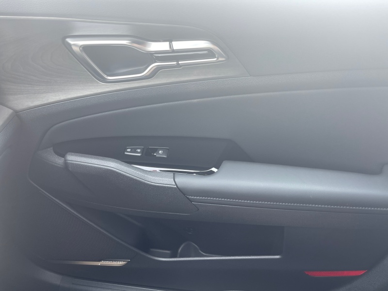 2025 Kia Sportage Plug-In Hybrid