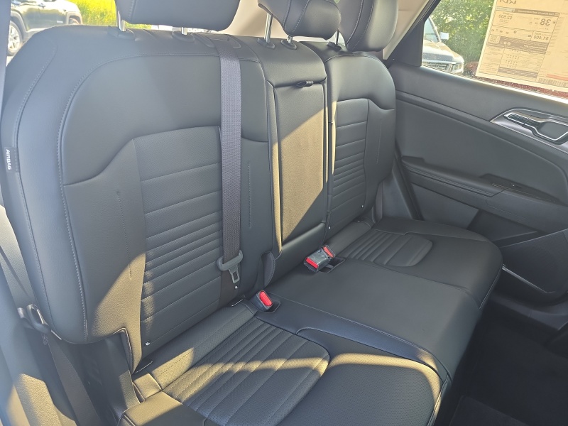 2025 Kia Sportage Hybrid