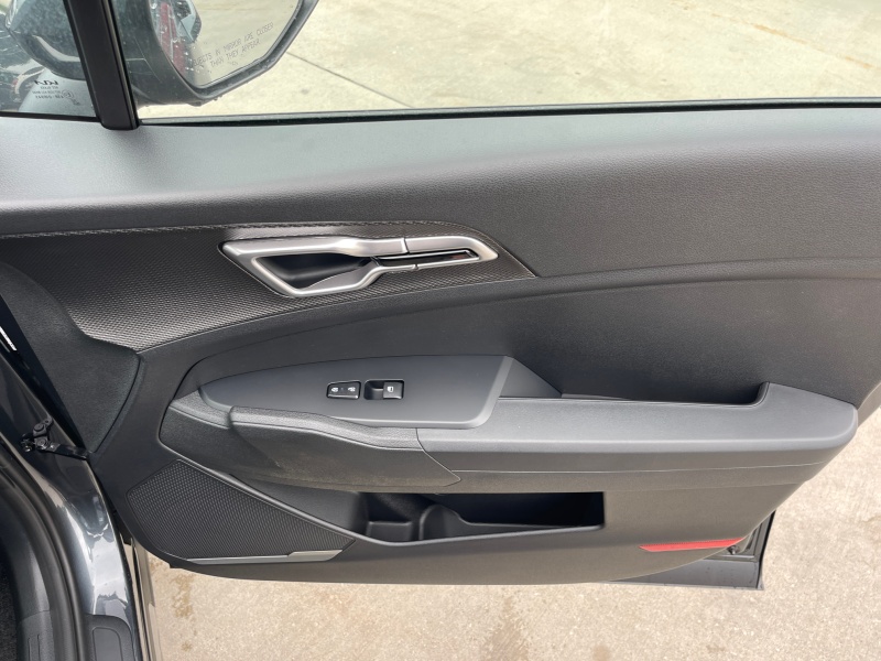 2025 Kia Sportage Hybrid