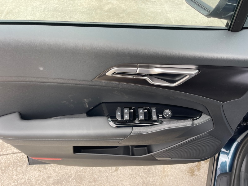 2025 Kia Sportage Hybrid