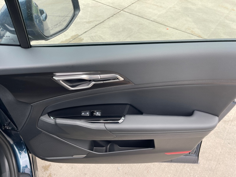 2025 Kia Sportage Hybrid