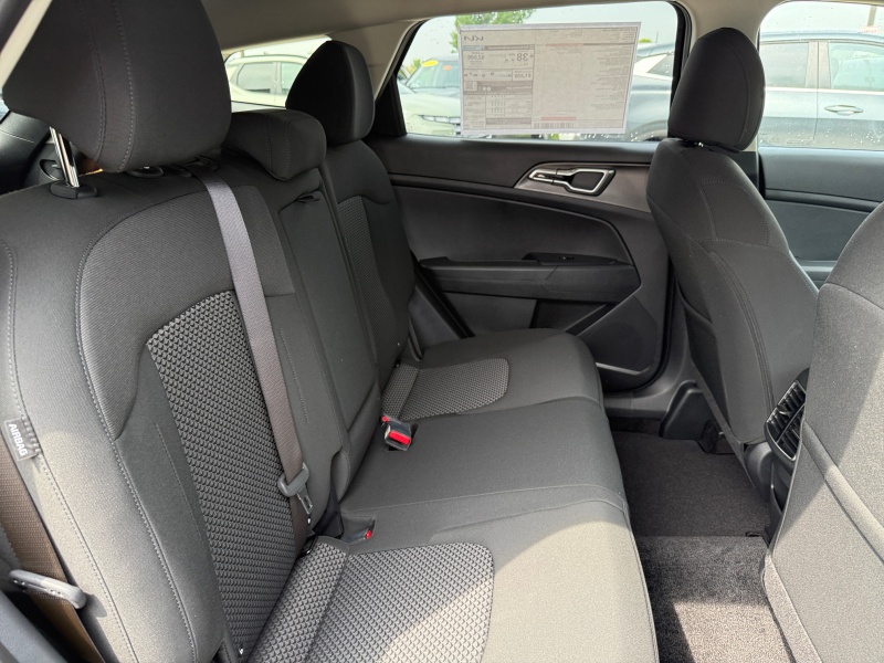 2025 Kia Sportage Hybrid