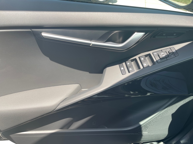 2025 Kia Niro